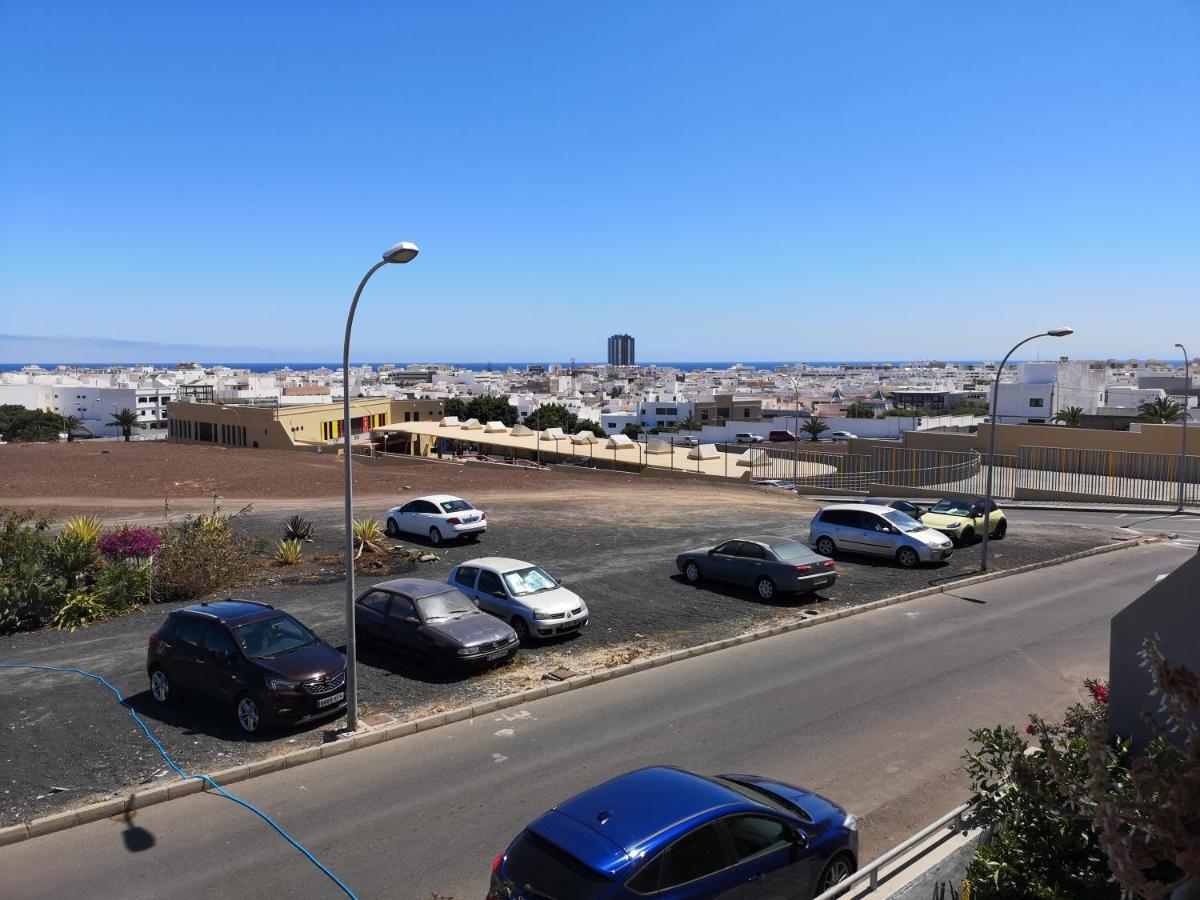 Rooms Bus Station Arrecife  Exterior foto